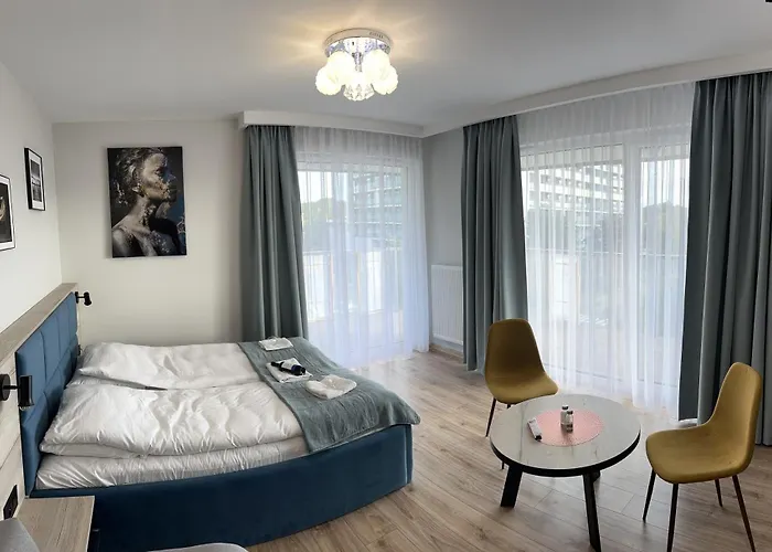 Lux Kasprowicza Z Basenem Silownia Kolobrzeg